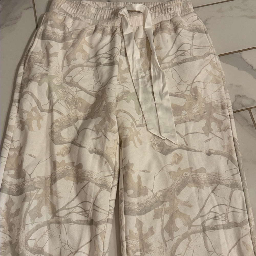 AS Revival Women's Cream Camo Patterned Sweat Pants - Picture 2 of 4